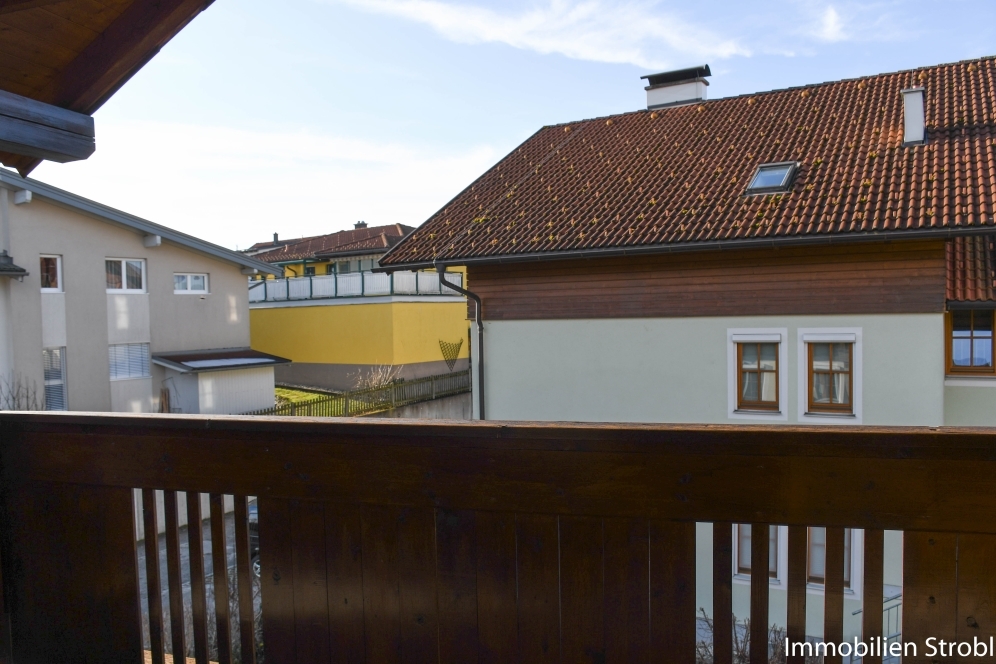 3 bis 4-Zimmer-Dachgeschosswohnung in Obertrum am See.